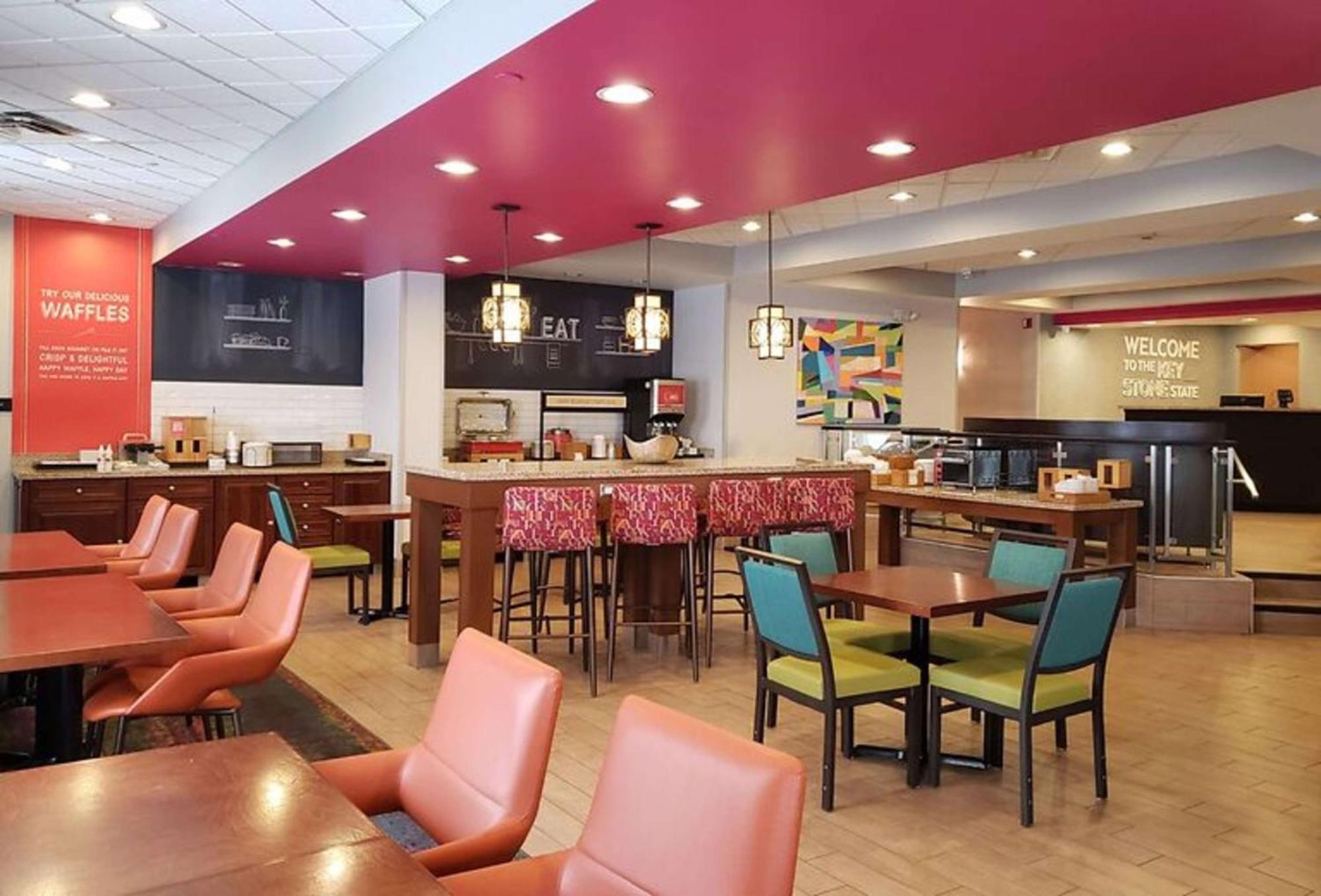 Hampton Inn Johnstown Geistown Buitenkant foto